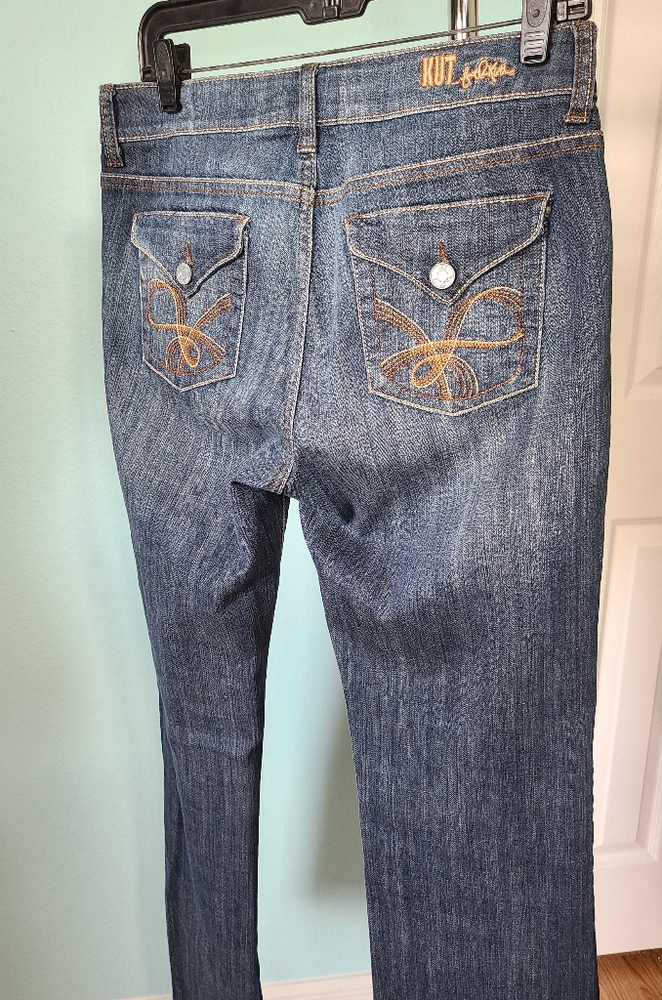 EUC Kut from the Kloth Jeans - Picture 2 of 4
